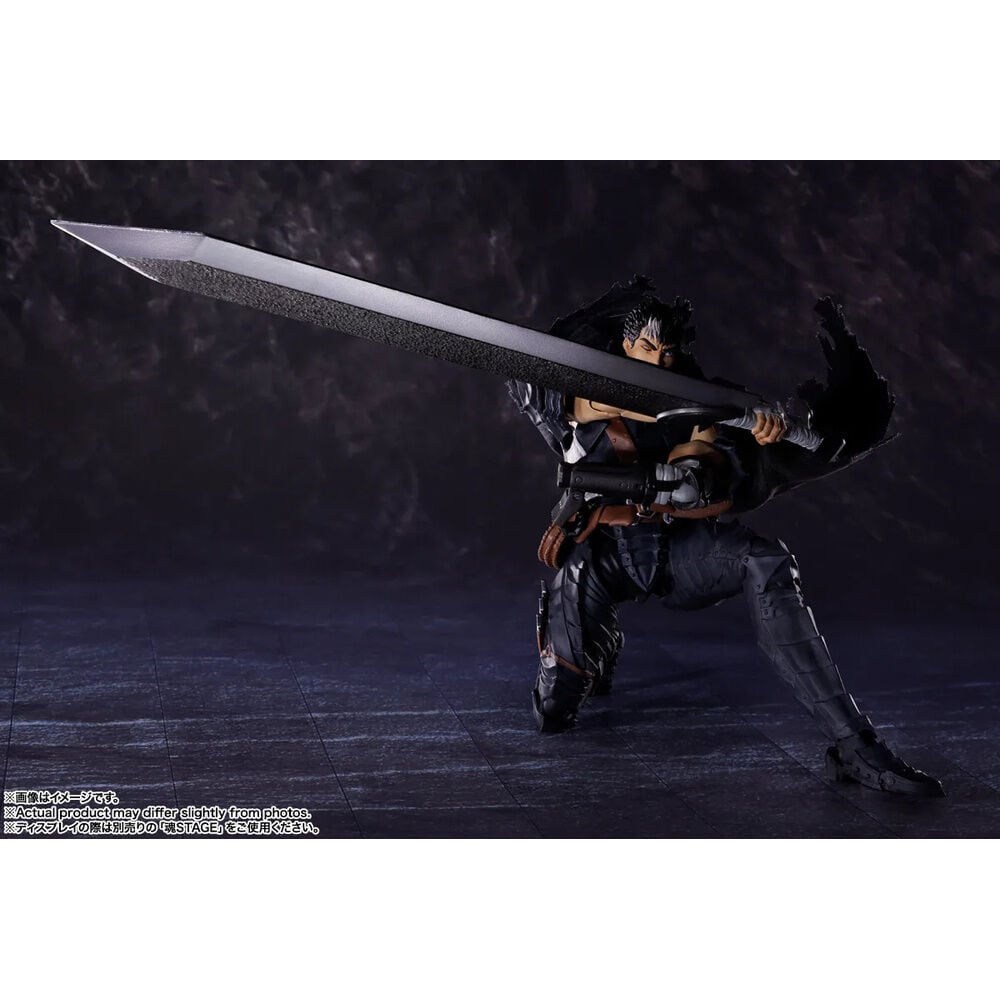 Figura Guts Berserker Armor SH Figuarts  Berserk 16cm