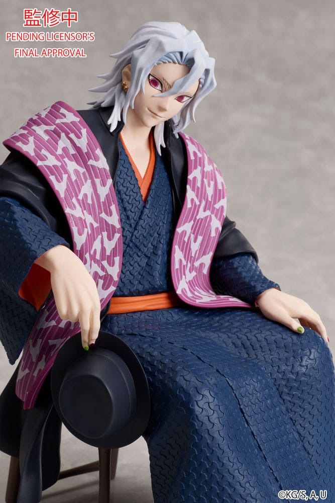 Demon Slayer: Kimetsu no Yaiba Estatua Tengen Uzui 17 cm