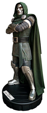 Marvel Avengers: Doomsday Estatua tamaño real Doctor Doom 198 cm