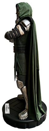 Marvel Avengers: Doomsday Estatua tamaño real Doctor Doom 198 cm