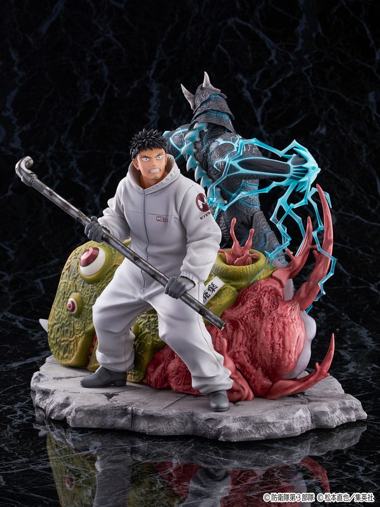 Kaiju No.8 PVC SHIBUYA SCRAMBLE FIGURE 1/7 Kaiju No.8 & Kafka Hibino 29 cm   