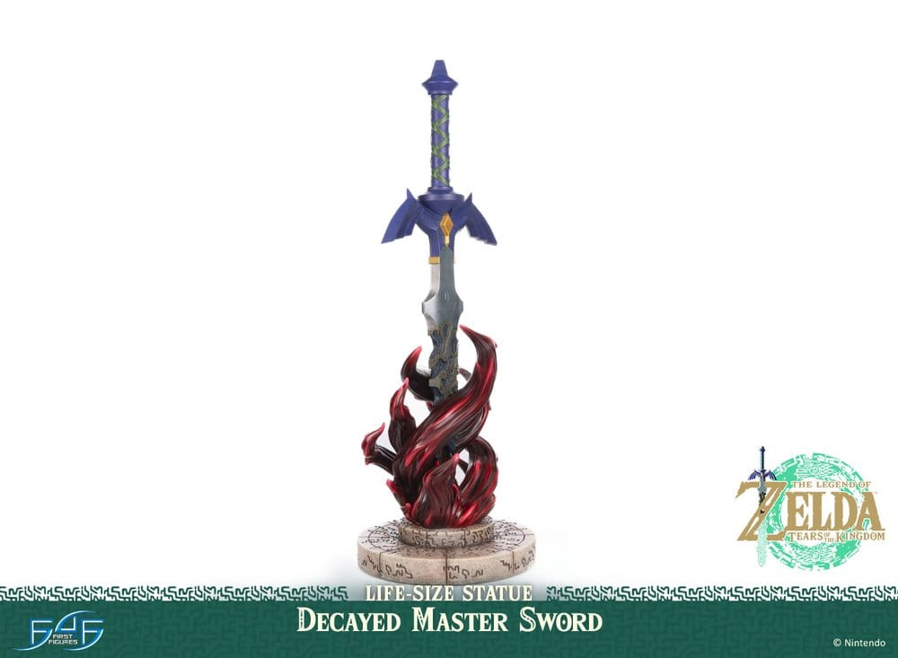 The Legend of Zelda: Tears of the Kingdom Estatua tamaño natural 1/1 Decayed Master Sword 71 cm