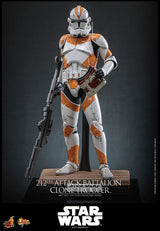 Star Wars: The Clone Wars Figura 1/6 212th Attack Battalion Clone Trooper 30 cm