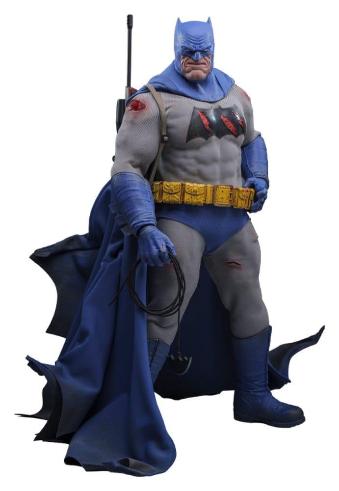 Batman: The Dark Knight Returns Figura Comic Masterpiece 1/6 Batman (Battle Damaged Version) 32 cm HOT TOYS