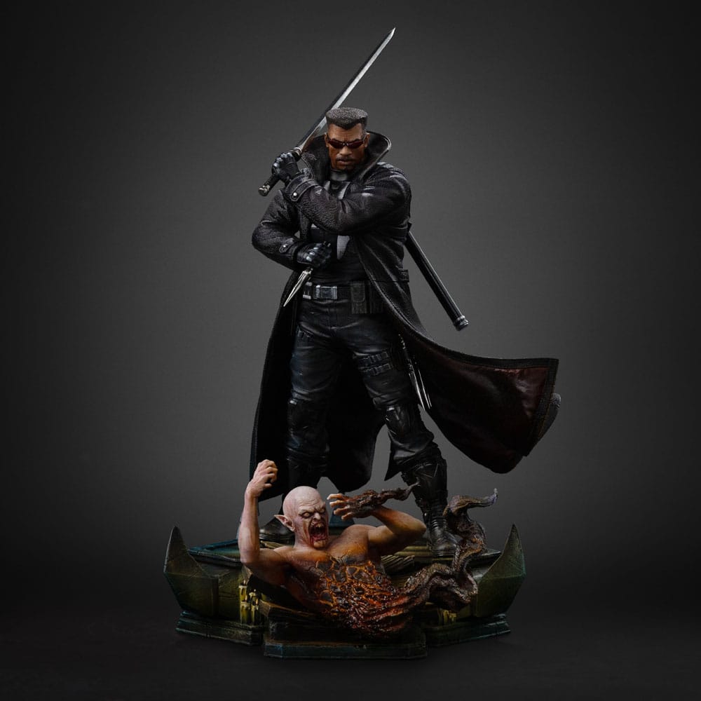 Marvel Comics Estatua 1/10 Art Scale Blade 26 cm
