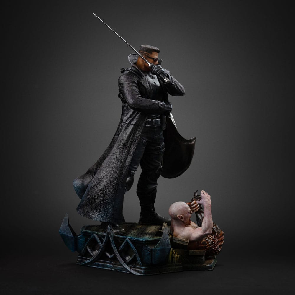 Marvel Comics Estatua 1/10 Art Scale Blade 26 cm