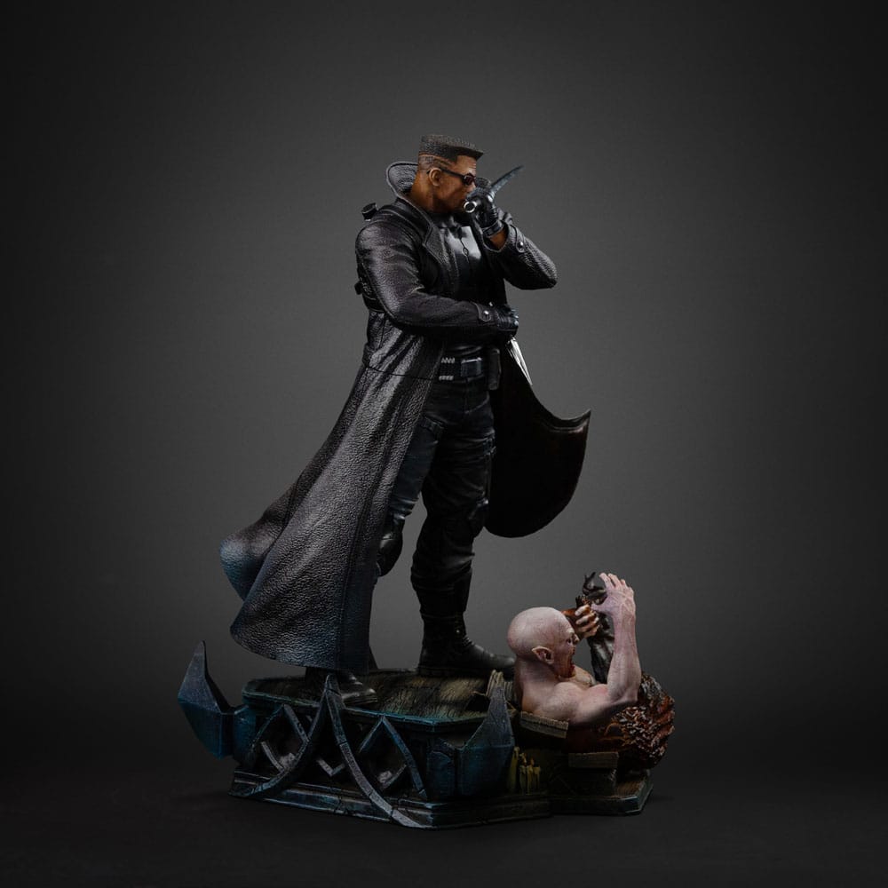 Marvel Comics Estatua 1/10 Art Scale Blade 26 cm