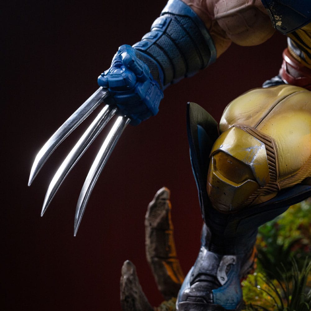 Marvel Estatua Legacy Replica 1/4 Wolverine 38 cm 