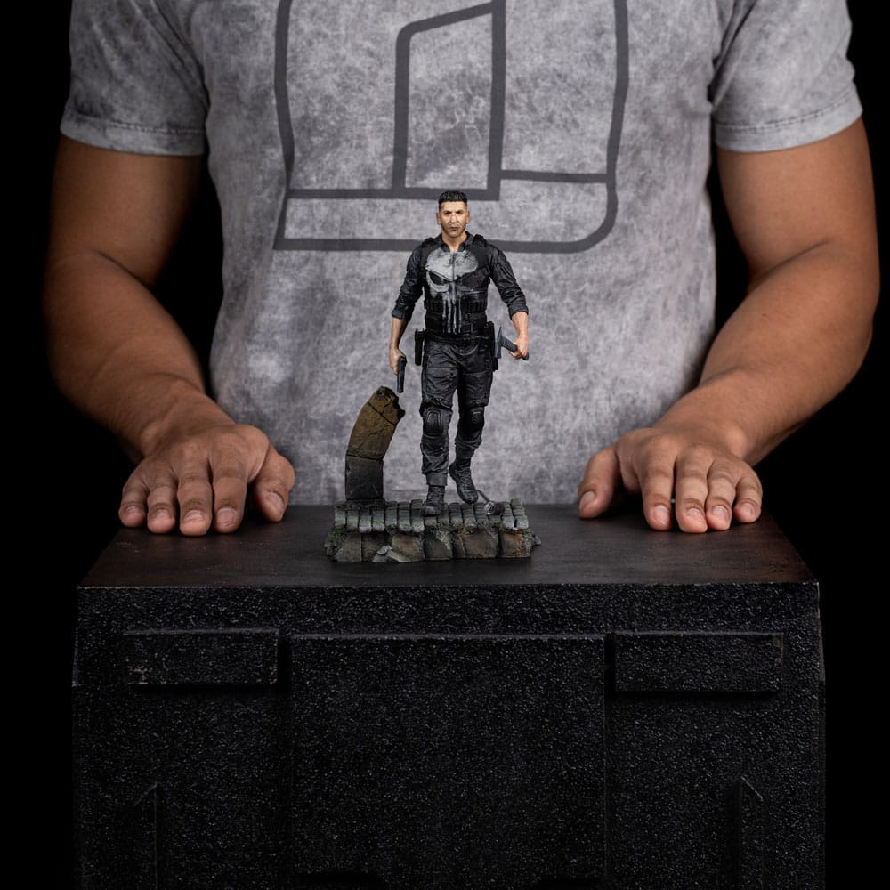 Daredevil: Born Again Estatua 1/10 Art Scale Punisher 21 cm
