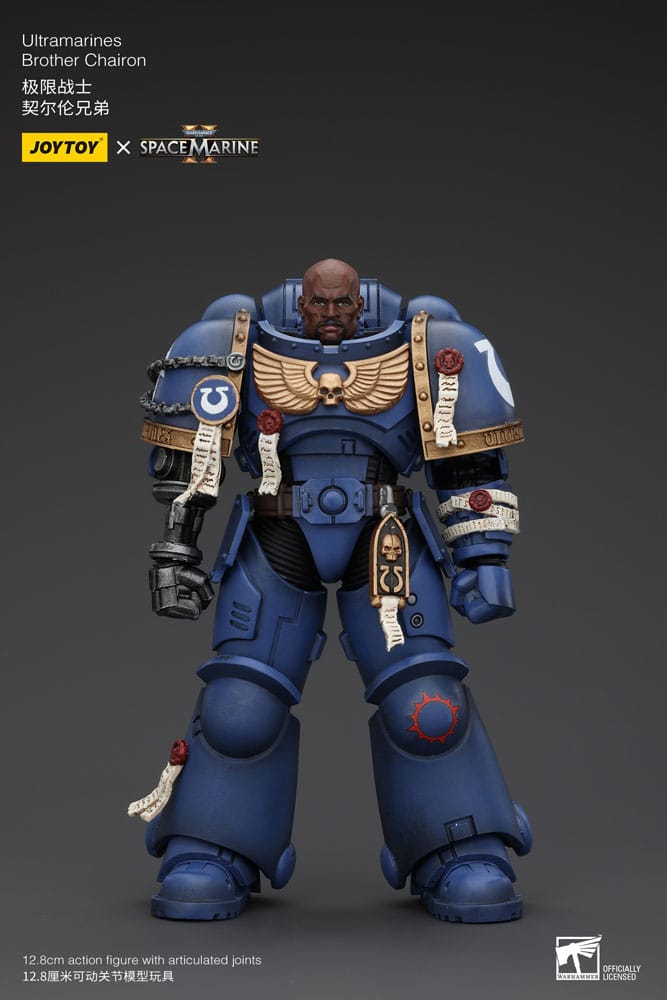Warhammer 40k Figura 1/18 Uitramarines Brother Chairon 13 cm     