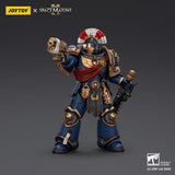 Warhammer 40,000: Space Marine 2 Figura Ultramarines Relic Secundus Armour 20 cm