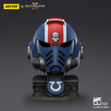 Warhammer 40,000: Space Marine 2 Réplica Ultramarines Lieutenant Titus casco con expositor 44 cm 