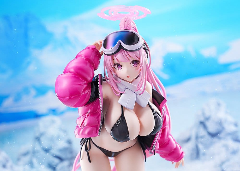 Blue Archive PVC Figure 1/7 Eimi (Swimsuit) 26 cm