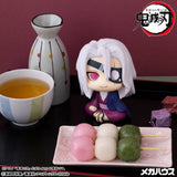 Demon Slayer: Kimetsu no Yaiba Figura PVC Look Up Tengen Uzui Former Otobashira Ver. 11 cm