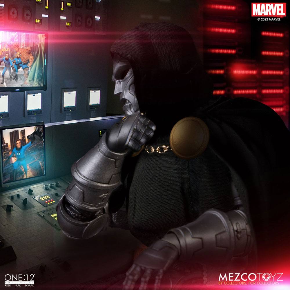 Marvel Figura 1/12 Doctor Doom 17 cm