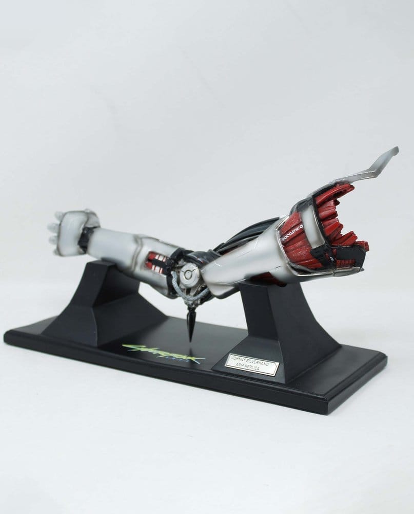 Cyberpunk: Edgerunners Réplica Silverhand Arm 30 cm 