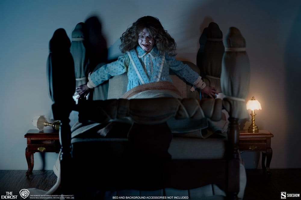 El exorcista Figura 1/6 Regan MacNeil 23 cm