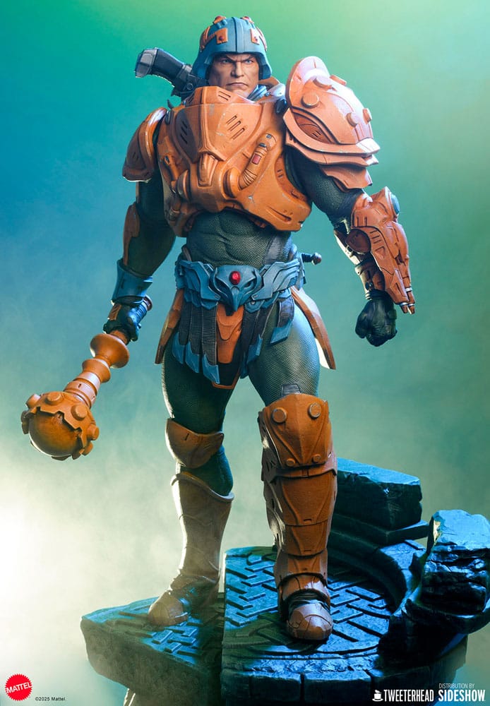 Masters of the Universe Legends Estatua Man-at-Arms 51 cm
