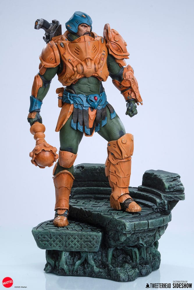Masters of the Universe Legends Estatua Man-at-Arms 51 cm