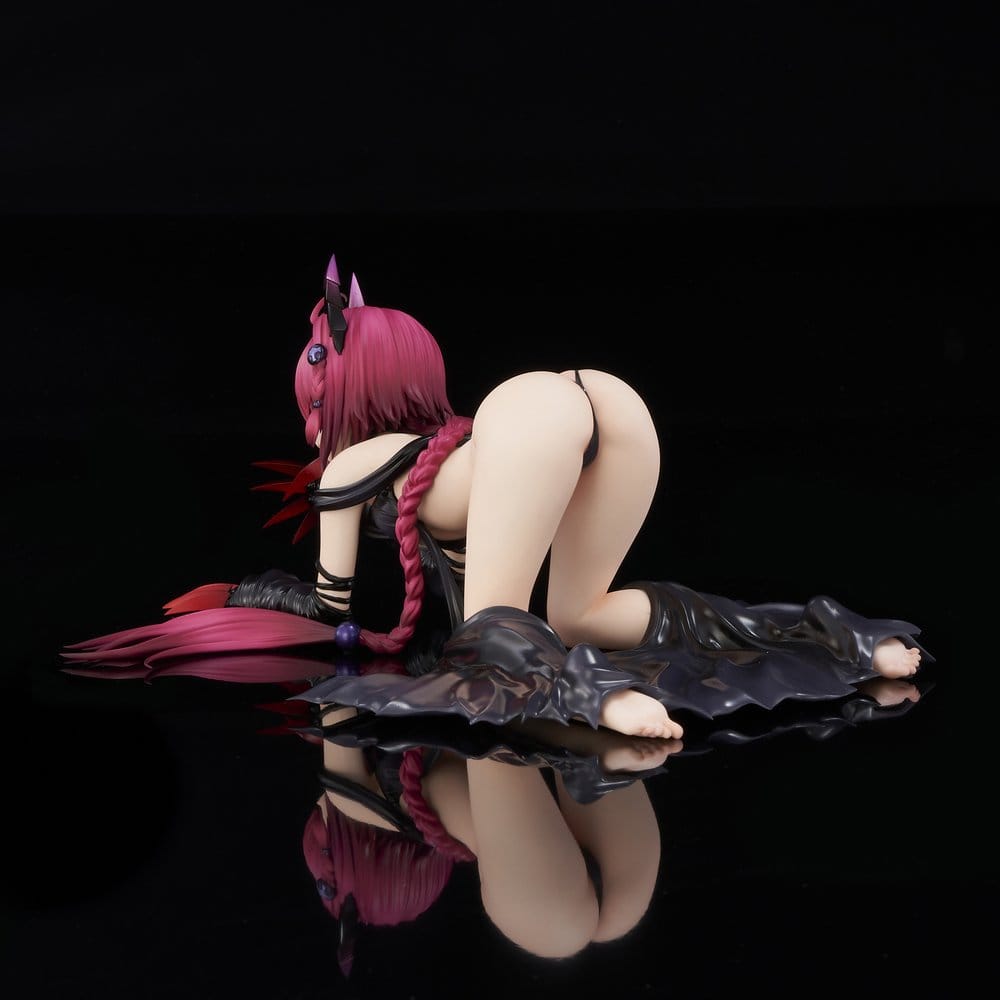 To Love-Ru Darkness Figura PVC 1/6 Mea Kurosaki Darkness Ver. (Renewal Package Edition) 11 cm